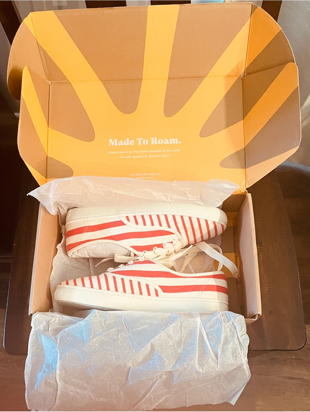 Soludos Women's 8.5 Red
White Stripe Marin
Platform Sneaker New
Lace-up NEW!